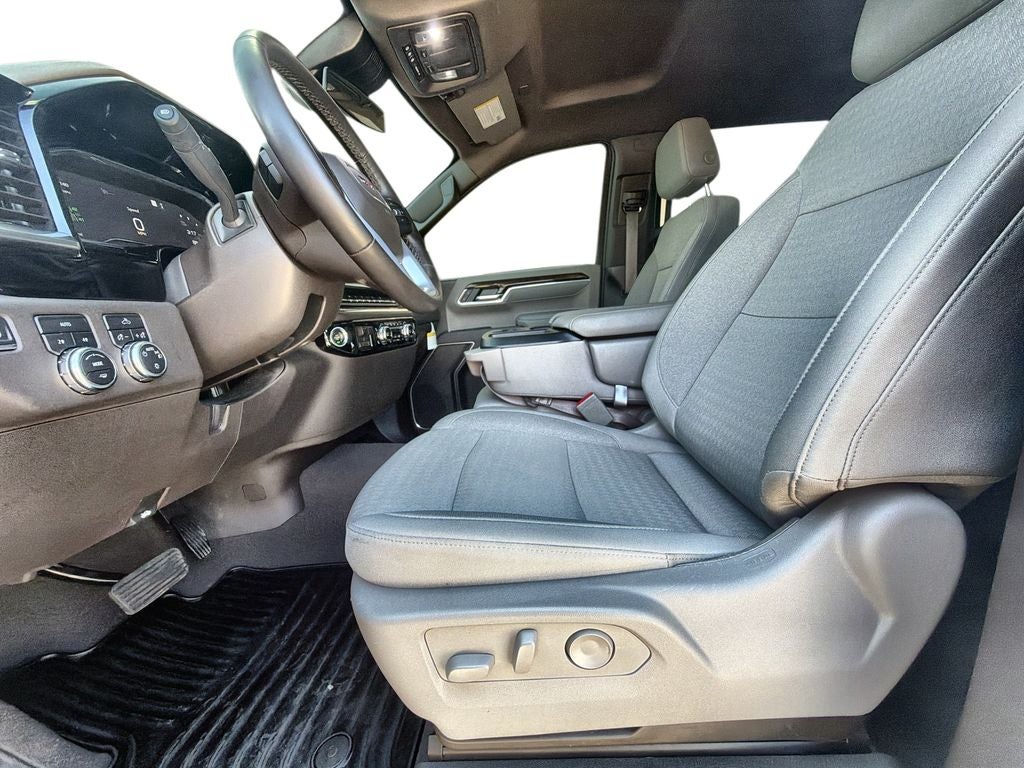 2025 GMC Sierra 1500 SLE