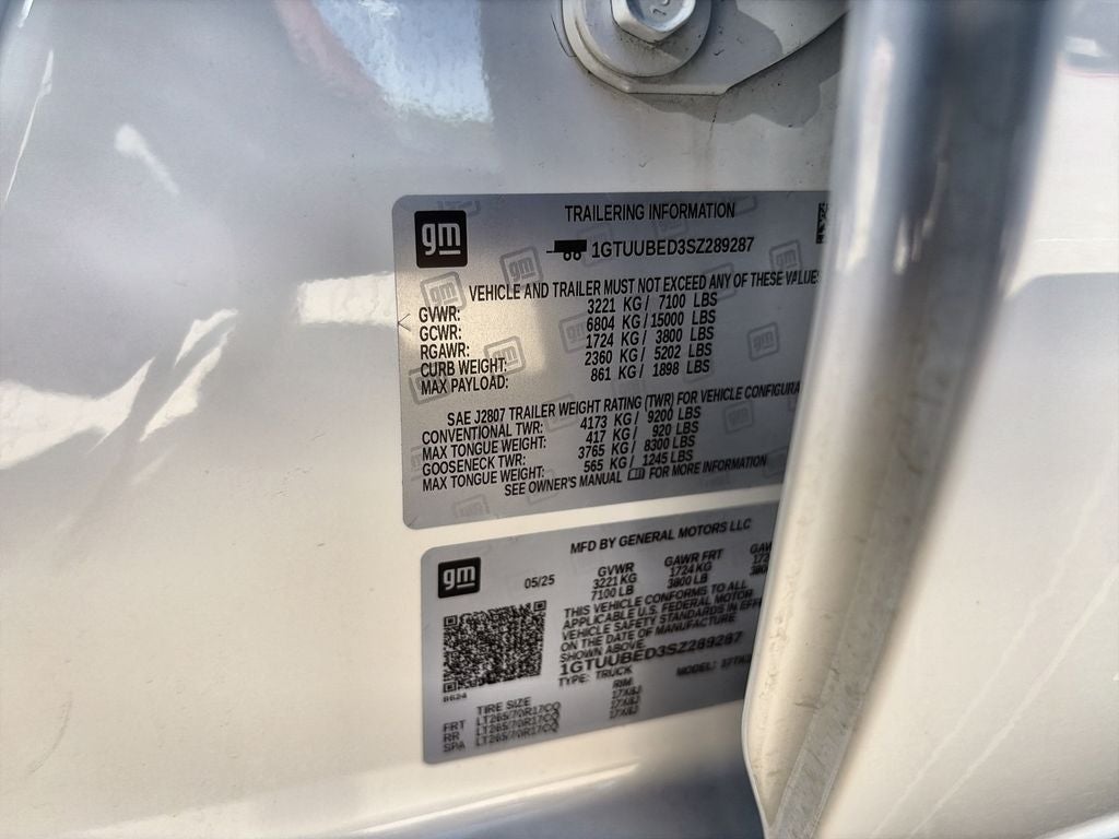 2025 GMC Sierra 1500 SLE