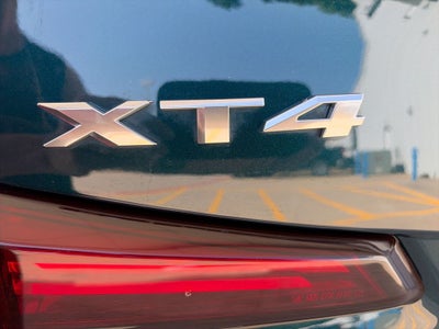 2025 Cadillac XT4 Premium Luxury