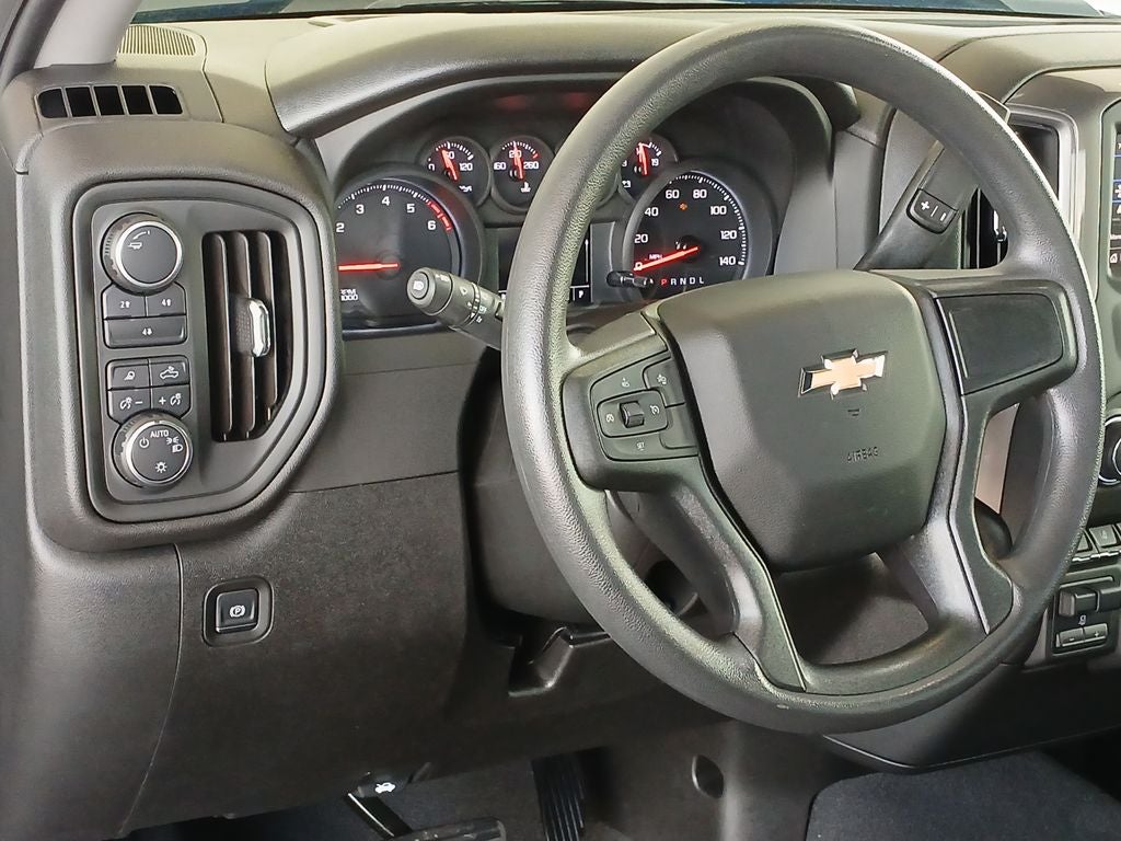 2025 Chevrolet Silverado 2500HD Custom
