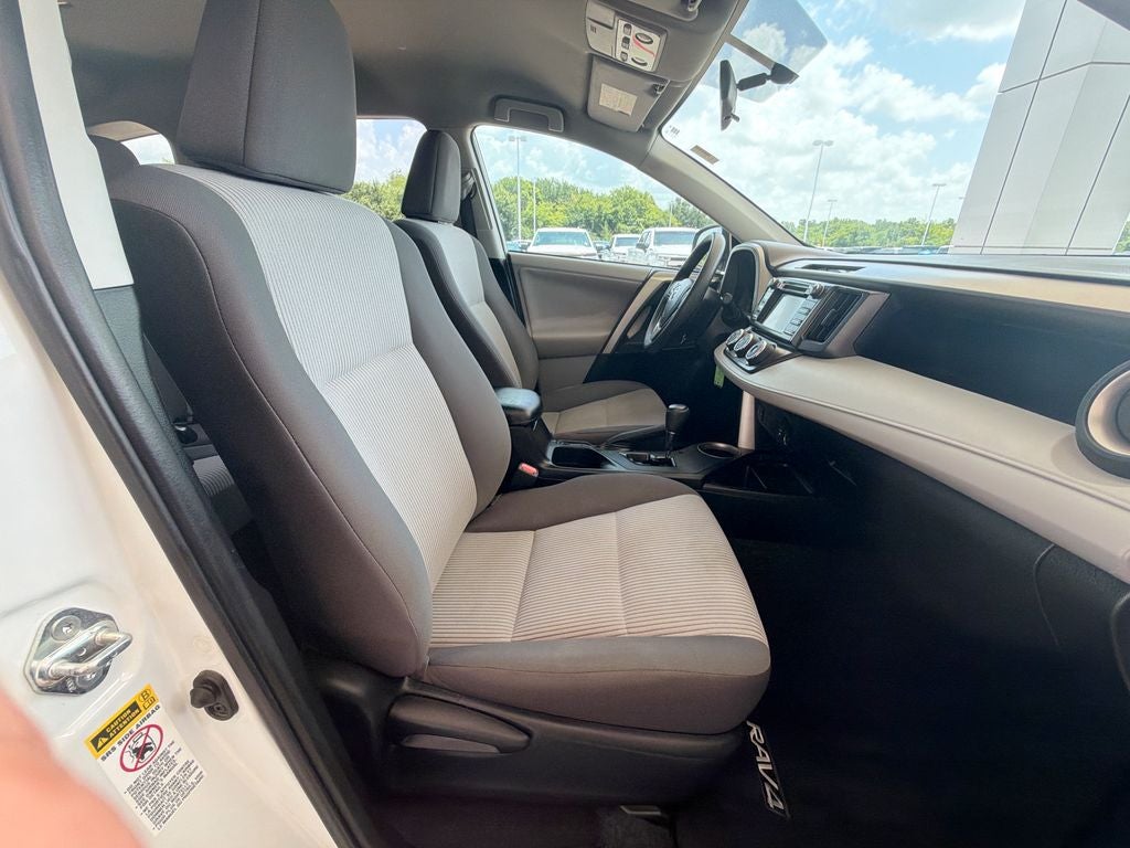 2013 Toyota RAV4 LE