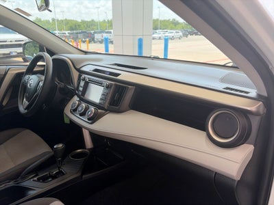 2013 Toyota RAV4 LE