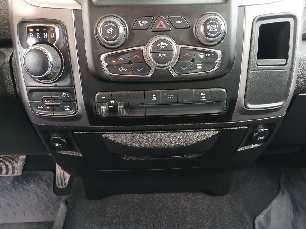 2022 RAM 1500 Classic SLT
