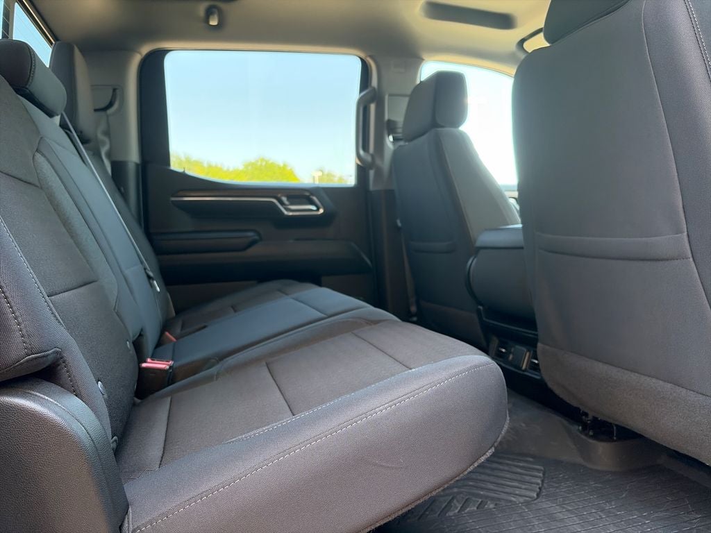 2025 Chevrolet Silverado 1500 LT LT1