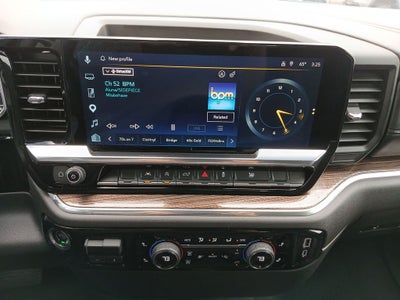 2025 Chevrolet Silverado 1500 LT LT1