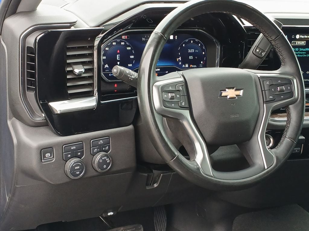 2025 Chevrolet Silverado 1500 LT LT1