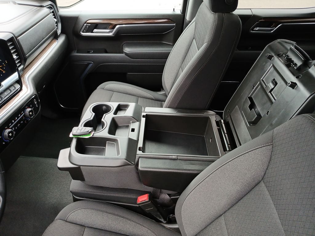 2025 Chevrolet Silverado 1500 LT LT1