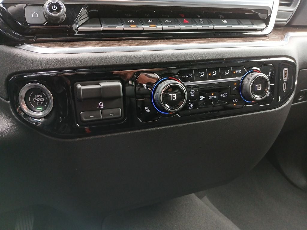 2025 Chevrolet Silverado 1500 LT LT1