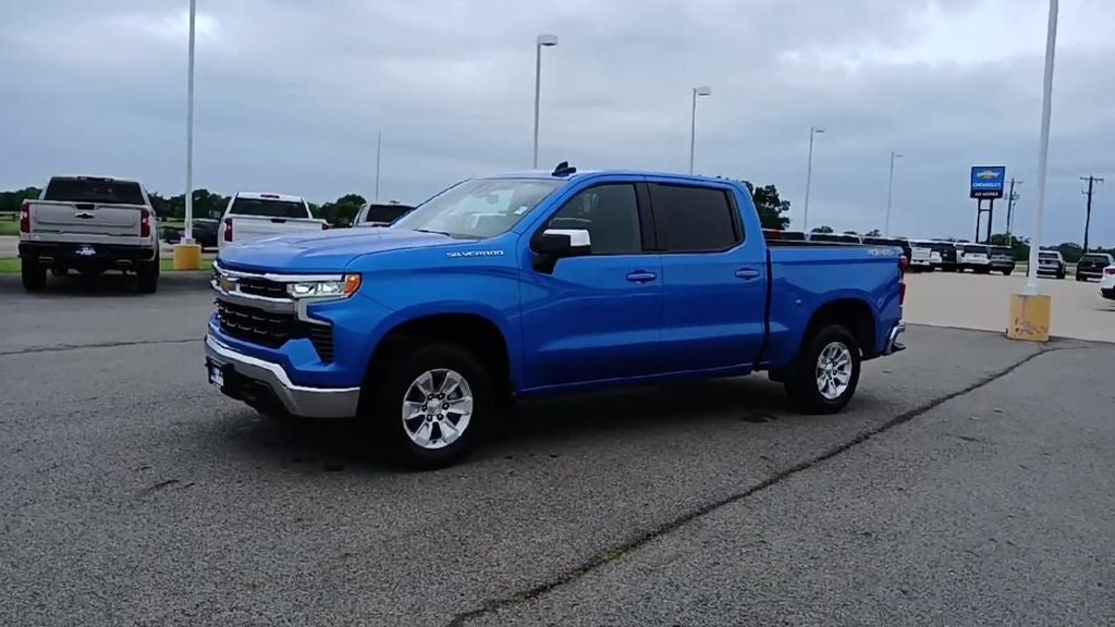 2025 Chevrolet Silverado 1500 LT LT1