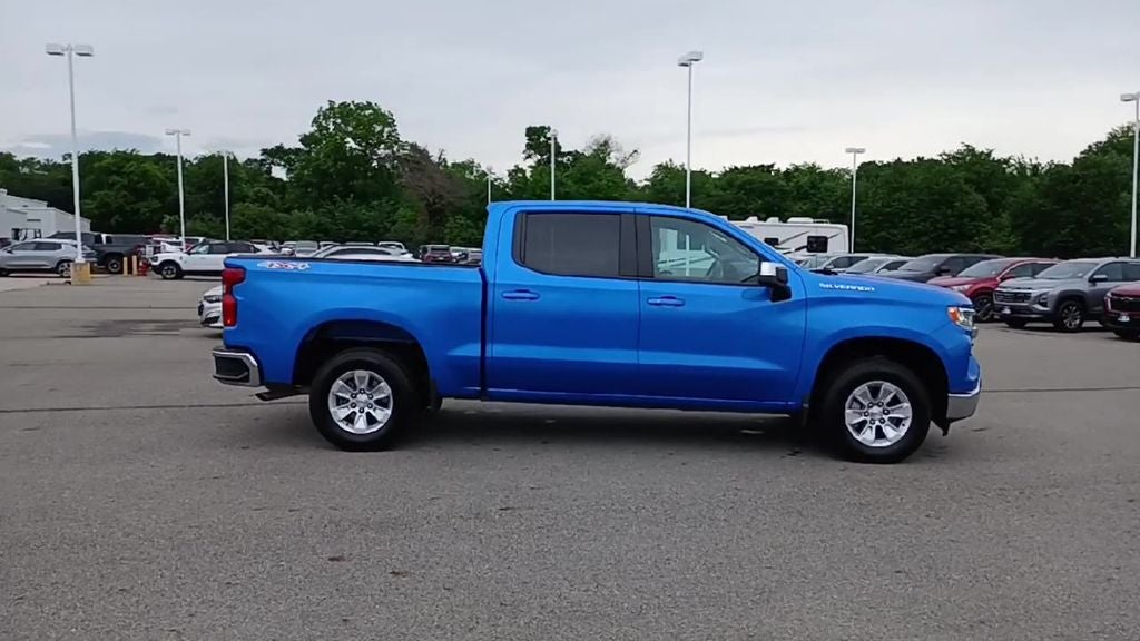 2025 Chevrolet Silverado 1500 LT LT1