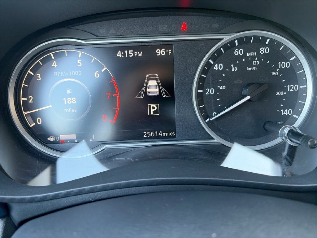 2025 Nissan Versa 1.6 SV