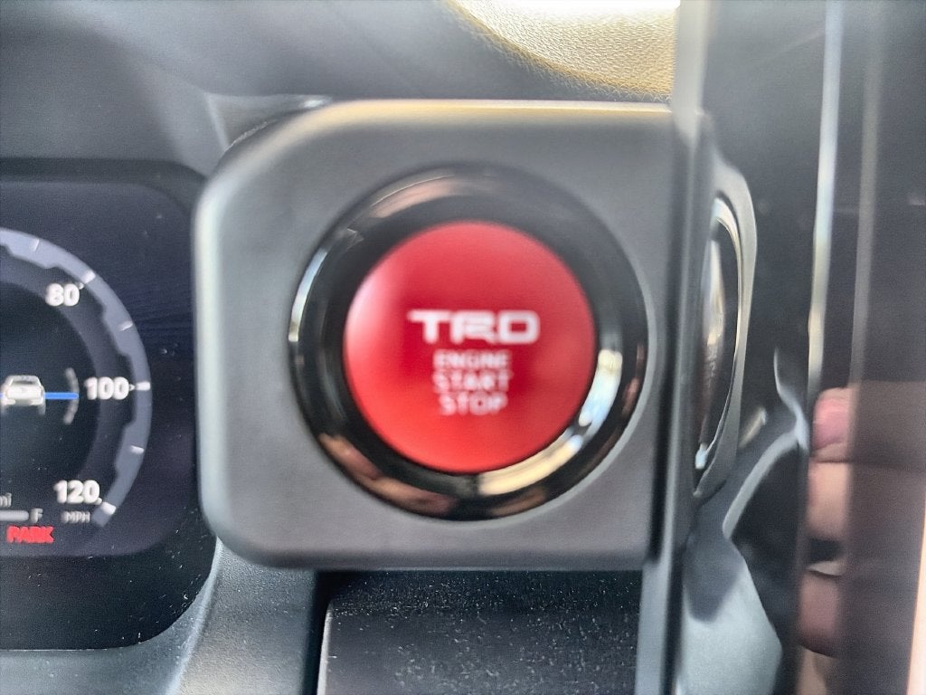 2024 Toyota Tacoma TRD Off-Road
