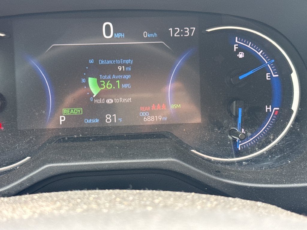 2023 Toyota RAV4 Hybrid SE