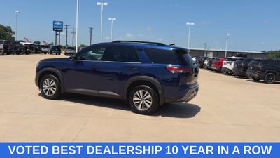 2026 Nissan Pathfinder SL