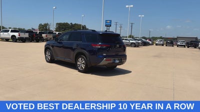 2026 Nissan Pathfinder SL
