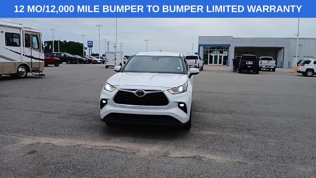 2024 Toyota Highlander LE