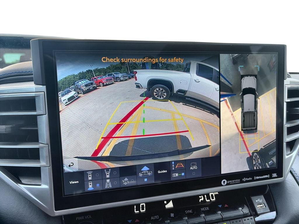 2024 Toyota Tundra Hybrid Platinum