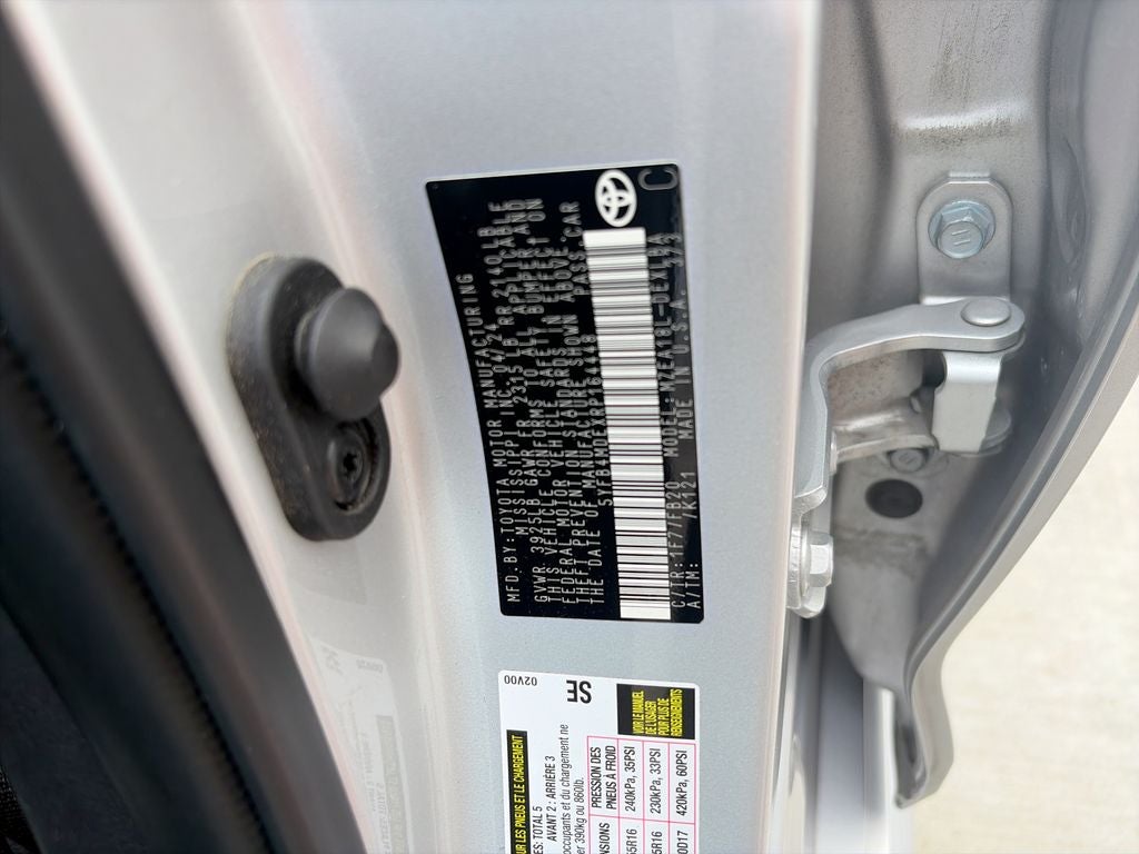 2024 Toyota Corolla LE