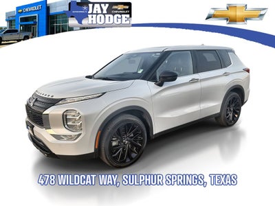 2024 Mitsubishi Outlander Base