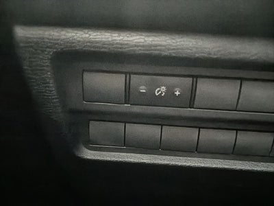 2024 Mitsubishi Outlander Base