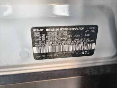 2024 Mitsubishi Outlander Base