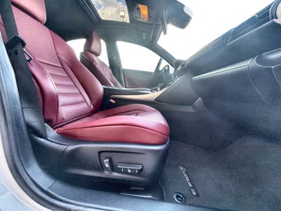 2018 Lexus IS 350
