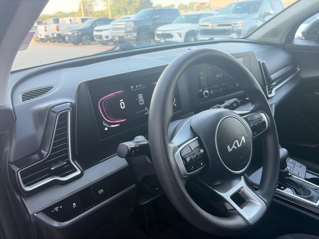 2024 Kia Sportage LX