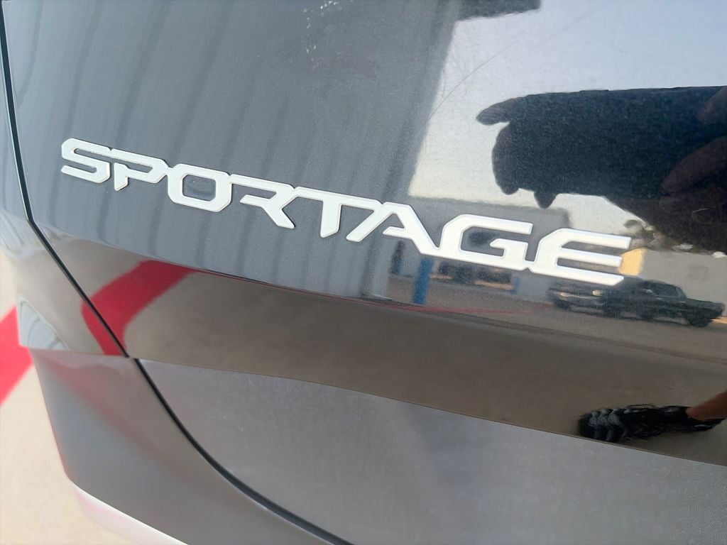 2024 Kia Sportage LX