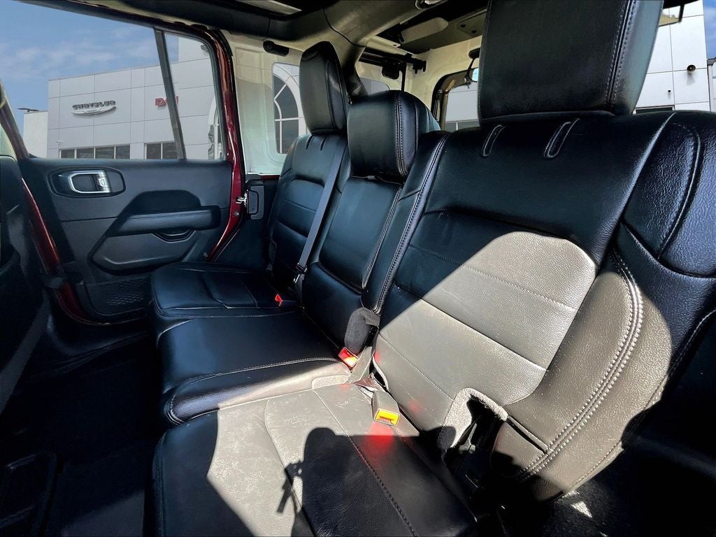 2021 Jeep Wrangler Unlimited Sahara Altitude