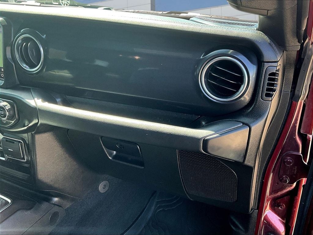 2021 Jeep Wrangler Unlimited Sahara Altitude