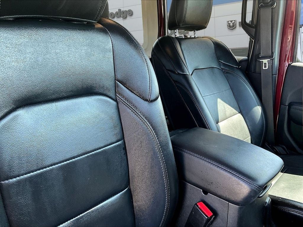 2021 Jeep Wrangler Unlimited Sahara Altitude
