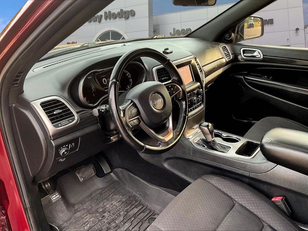 2020 Jeep Grand Cherokee Laredo E