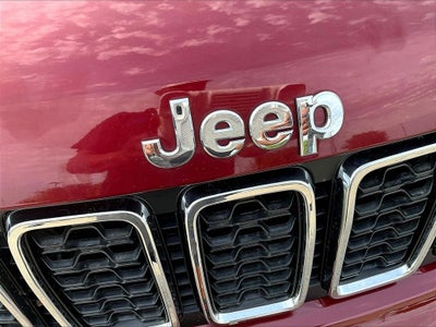 2020 Jeep Grand Cherokee Laredo E