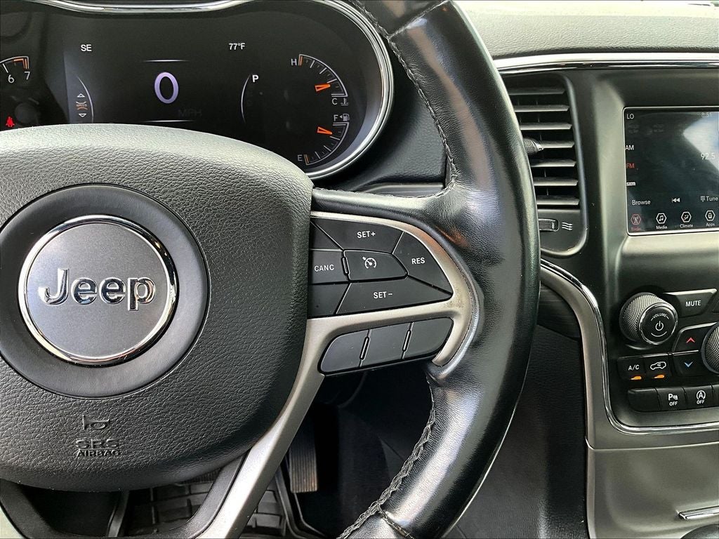 2020 Jeep Grand Cherokee Laredo E