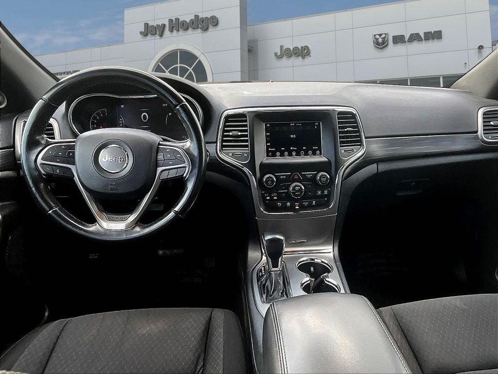2020 Jeep Grand Cherokee Laredo E