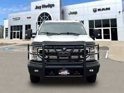 2022 Ford F-350SD XLT DRW