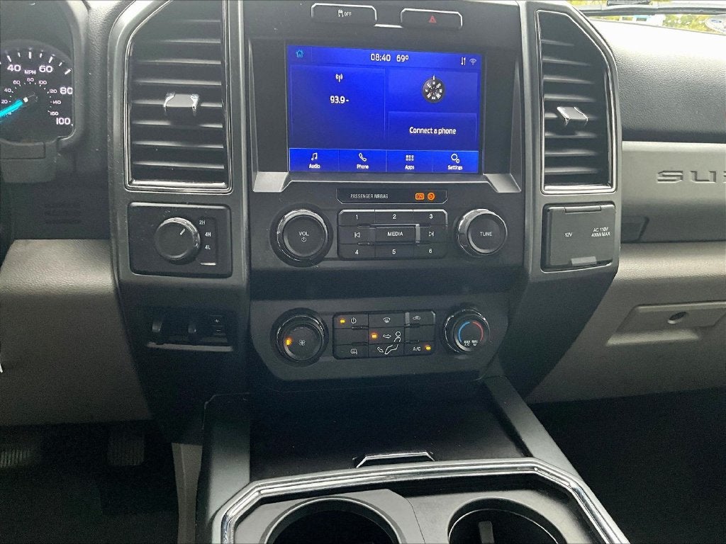 2022 Ford F-350SD XLT DRW