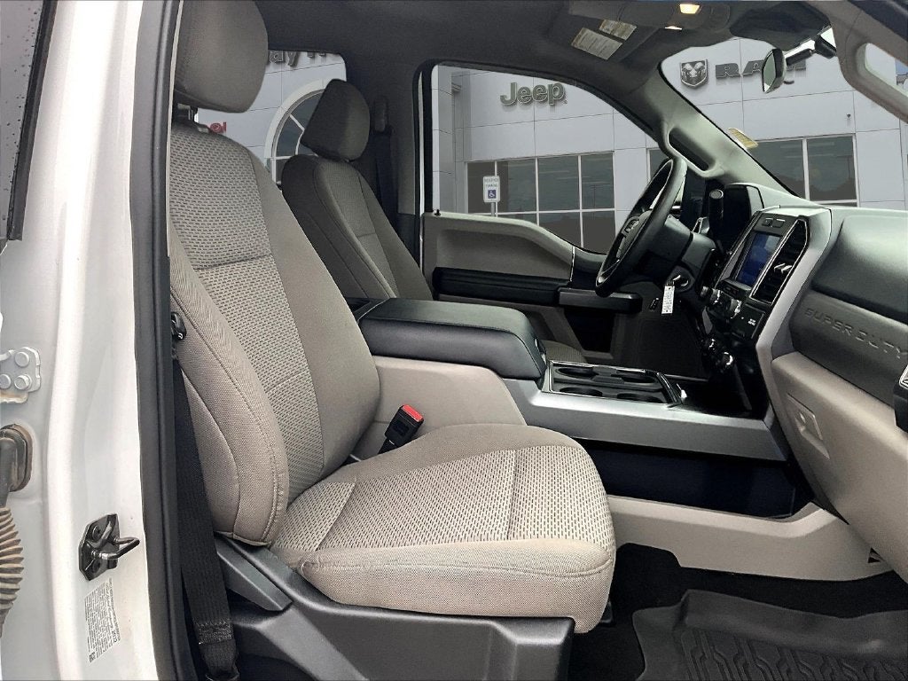 2022 Ford F-350SD XLT DRW