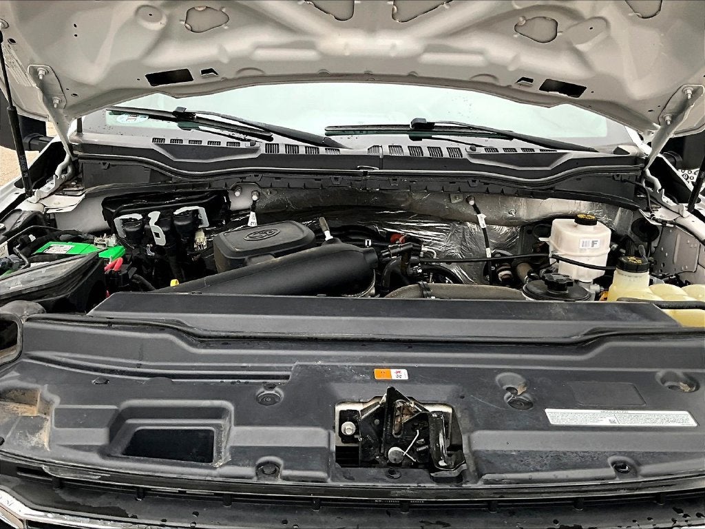 2022 Ford F-350SD XLT DRW