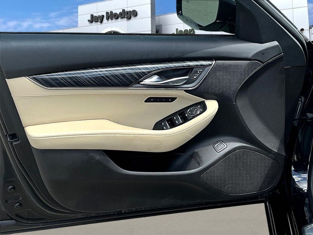2023 Cadillac CT5 Luxury