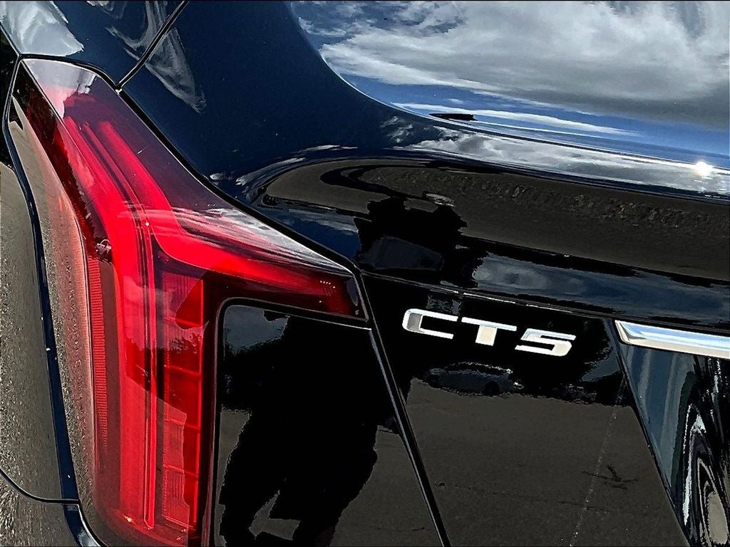 2023 Cadillac CT5 Luxury