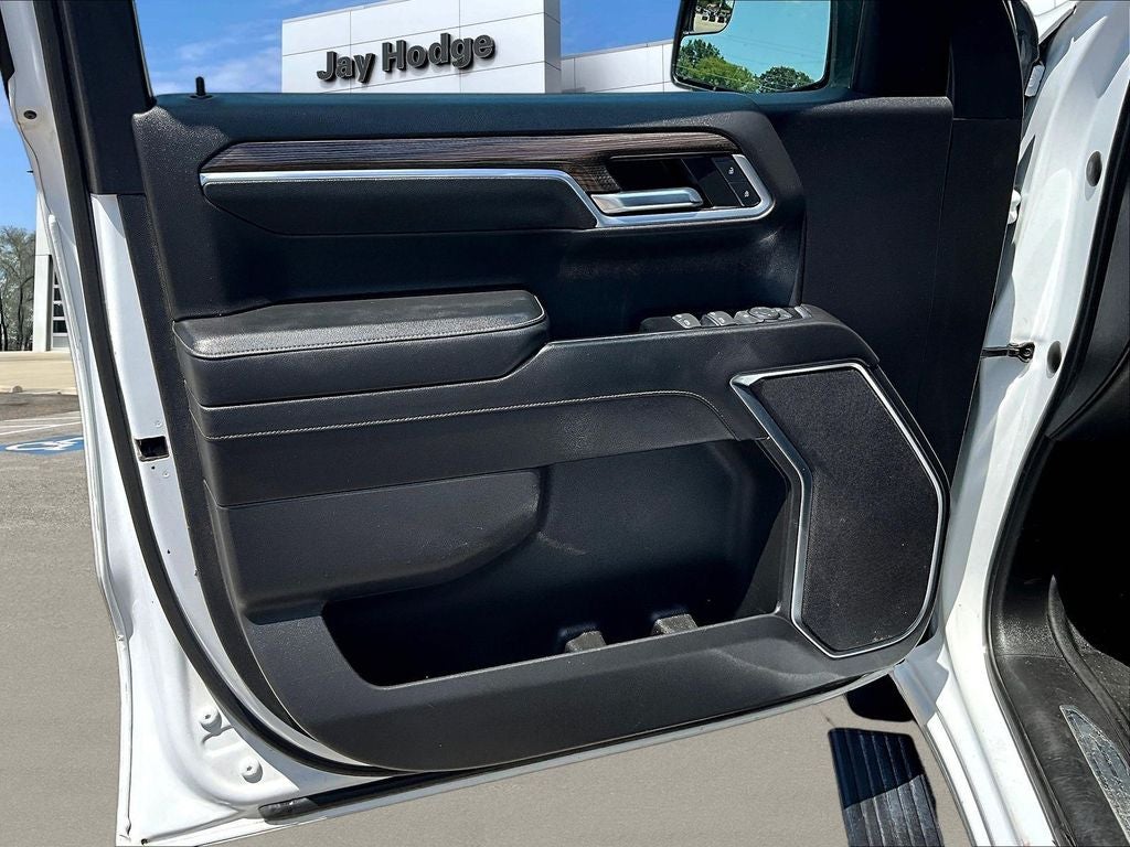 2022 Chevrolet Silverado 1500 LT LT1