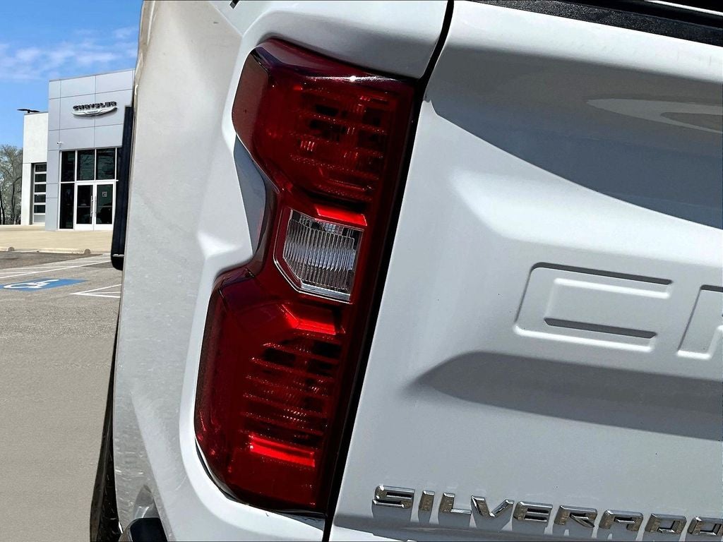 2022 Chevrolet Silverado 1500 LT LT1