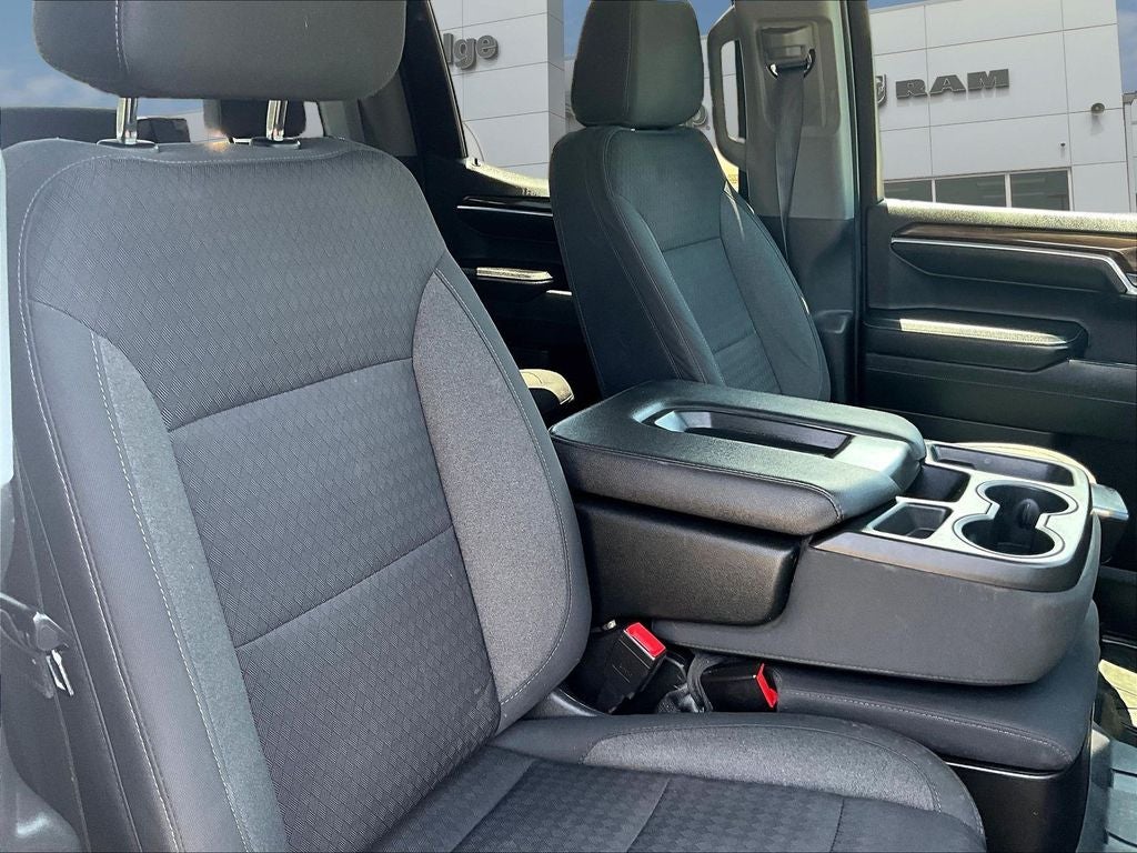 2022 Chevrolet Silverado 1500 LT LT1