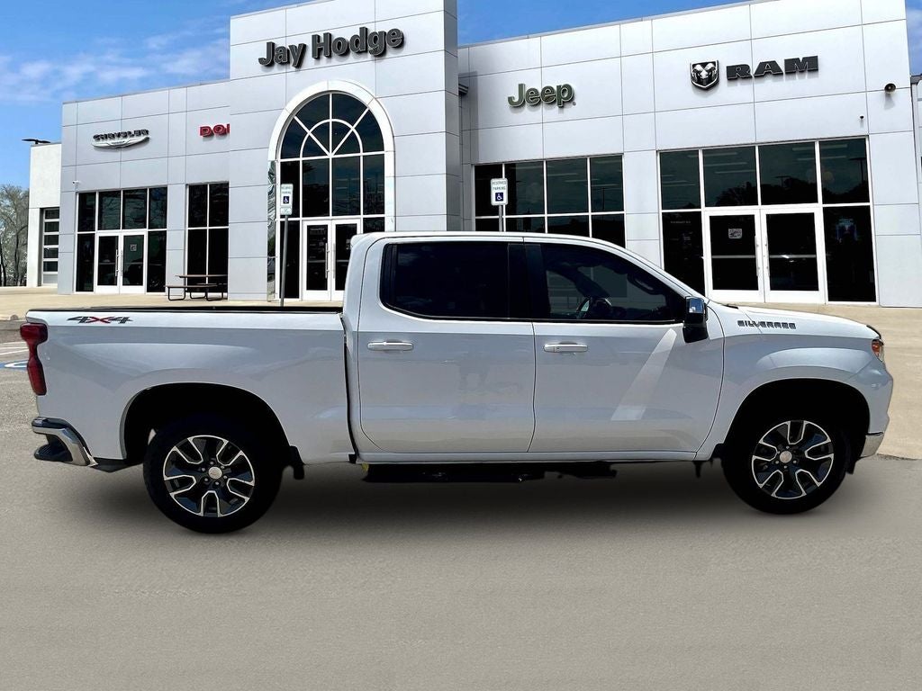 2022 Chevrolet Silverado 1500 LT LT1