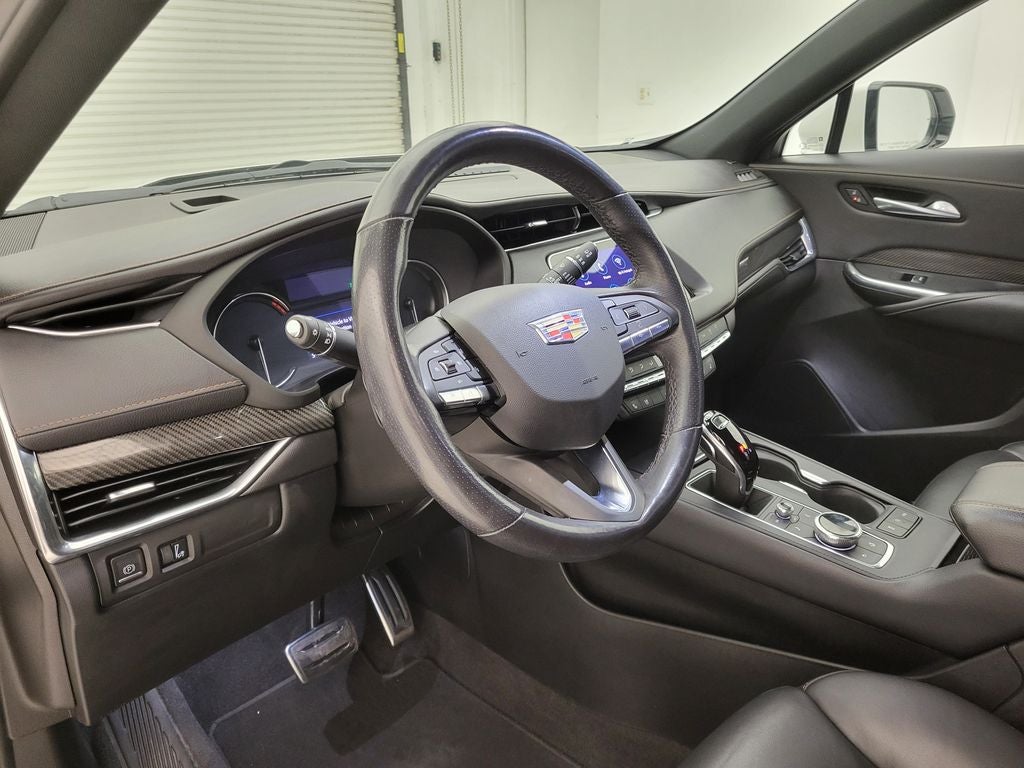 2023 Cadillac XT4 Sport