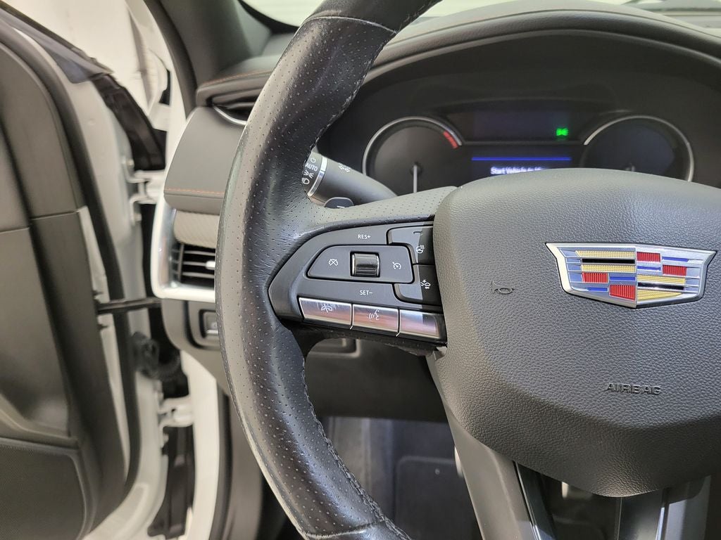 2023 Cadillac XT4 Sport