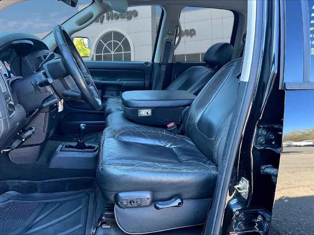 2004 Dodge Ram 3500 SLT
