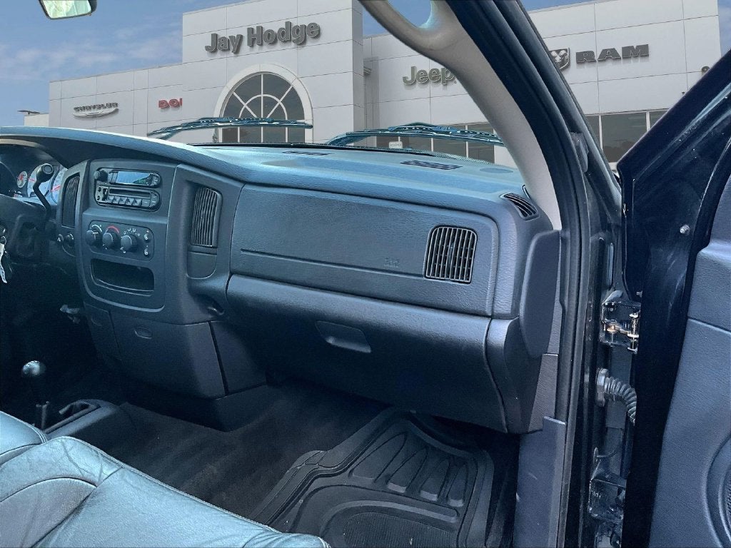 2004 Dodge Ram 3500 SLT