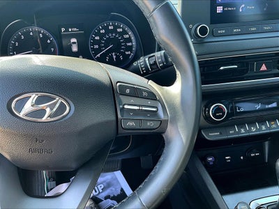 2022 Hyundai Kona SEL